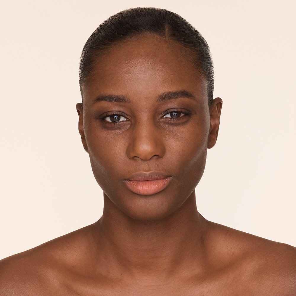 AIRBRUSH FLAWLESS FOUNDATION (BASE DE MAQUILLAJE)